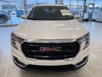 Versatile, stylish, and packed with modern features, this 2024 GMC Terrain SLE is the ideal compact... (image 5)