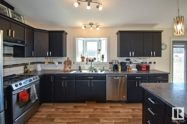 2126 Hwy 616 Rural Leduc County, Alberta in Houses for Sale in Edmonton - Image 4