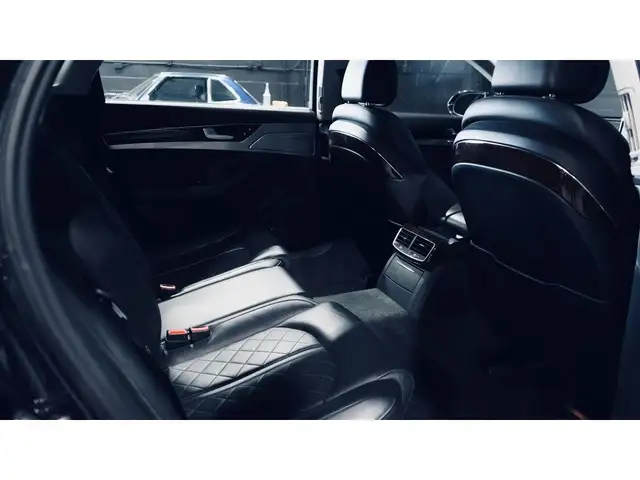 2014 Audi A8 L PANO/360CAM/NAV/20 IN RIMS/DRIVE ASSIST/BOSE in Cars & Trucks in Mississauga / Peel Region - Image 47