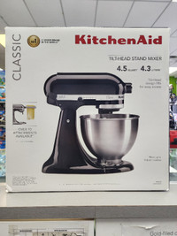 KitchenAid Classic Series 4.5-Quart Tilt-Head Stand Mixer - NEW