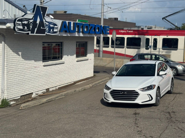2017 Hyundai Elantra 4dr Sdn Auto GL in Cars & Trucks in Calgary - Image 2