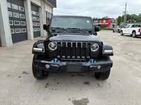 Kijiji Engine: 4 Cylinder Engine 2.0L L/100Km City: 11.6 L/100Km Hwy: 11.9 Safety Equipment ABS And... (image 2)