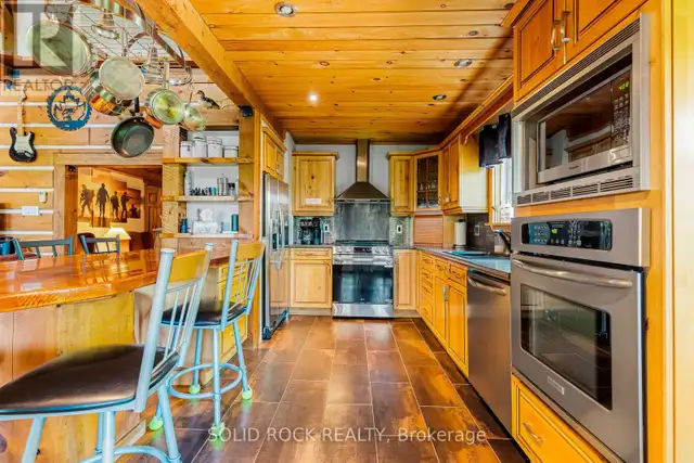 261 LACOURSE LANE Lanark Highlands, Ontario in Houses for Sale in Ottawa - Image 19