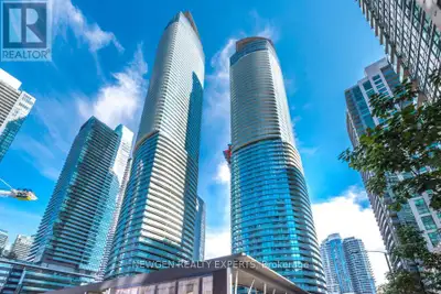 1207 - 12 YORK STREET Toronto (Waterfront Communities), Ontario