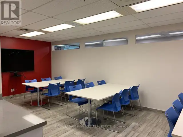 600-31 - 3300 HIGHWAY 7 DRIVE W Vaughan (Vaughan Corporate Centr in Commercial & Office Space for Rent in Markham / York Region - Image 12