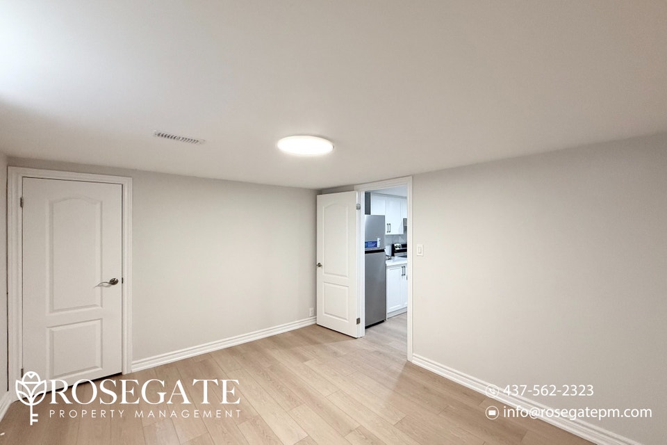 Private 1-Bedroom Basement Unit in Scarborough – 550 Sq Ft 4