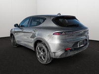 This Dodge Hornet has a dependable 2.0 Liter engine powering this Automatic transmission. Black Gril... (image 3)