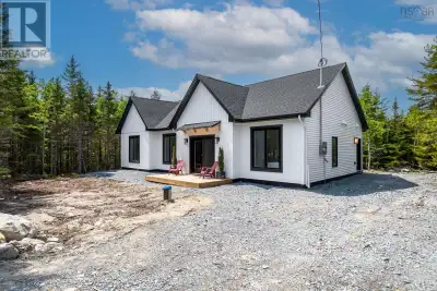 Luxury living in Cottage Country awaits! Located on a 1.3 acre lot in East Uniacke, this newly const...