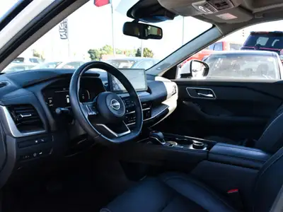 2024 Nissan Rogue Platinum AWD-Leather| Roof| Heads Up Display| , View more