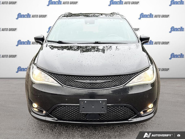 2020 Chrysler Pacifica Touring POWER SLIDING DOORS | ADAPTIVE... in Cars & Trucks in London - Image 2