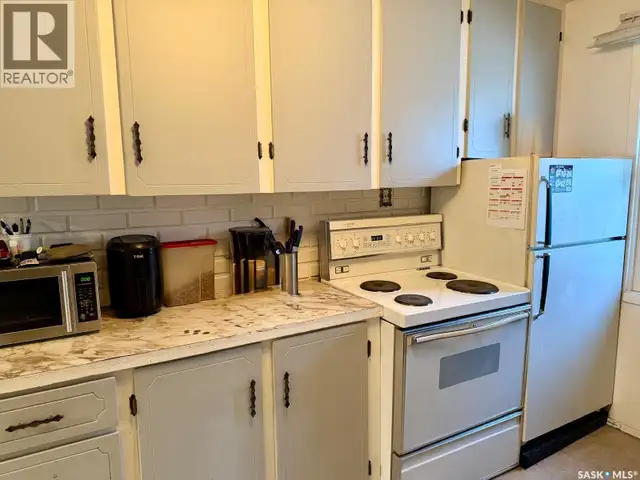 1140 Coteau STREET W Moose Jaw, Saskatchewan in Houses for Sale in Moose Jaw - Image 10