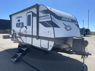 Welcome to Eldorado RV Sales, the longest running dealership in Southern Alberta! Equipped With: Jay...