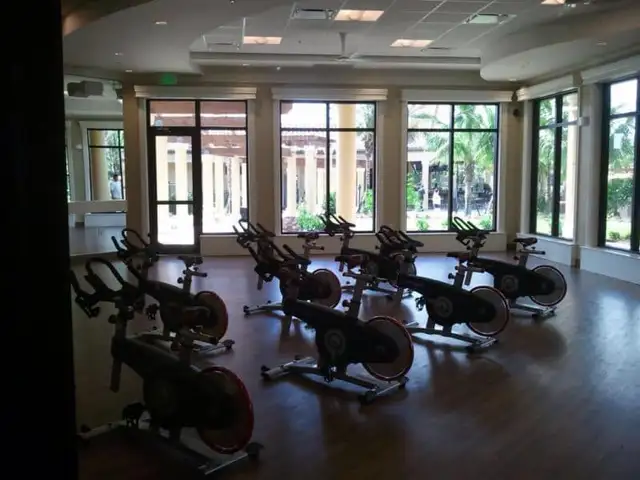 Attention 2026 Snowbirds:  Naples Florida Vacation Rental in Quebec in Canada - Image 8