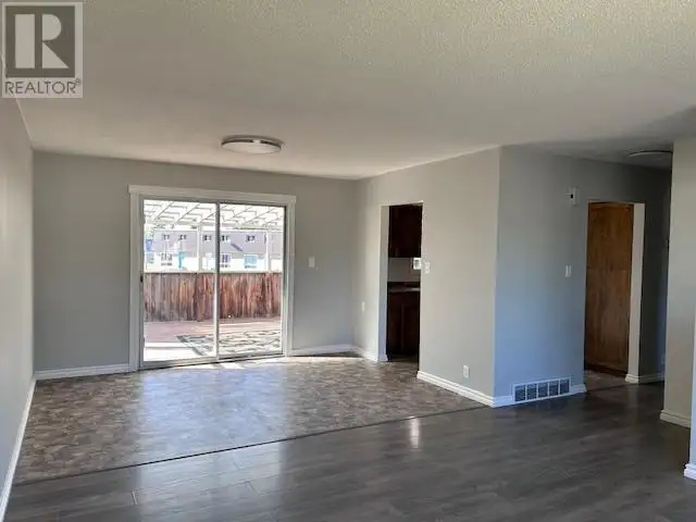 75 CHOWSUNKET STREET Fraser Lake, British Columbia in Houses for Sale in Burns Lake - Image 6