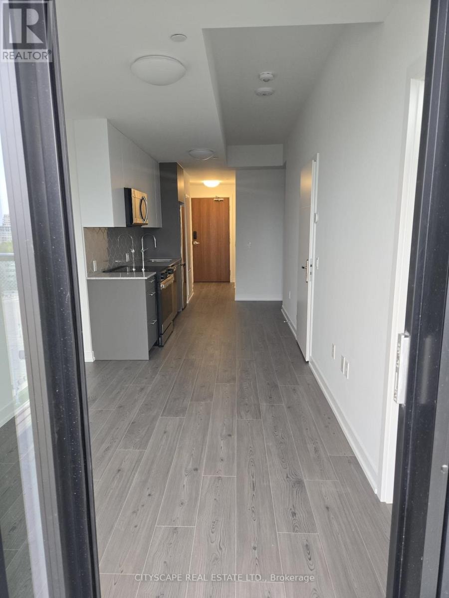 905 - 30 FRANCIS STREET S Kitchener, Ontario 2