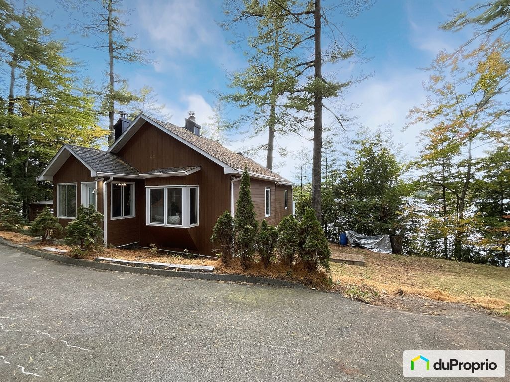 $719,000 - Bungalow for sale in Stoke — photo 1