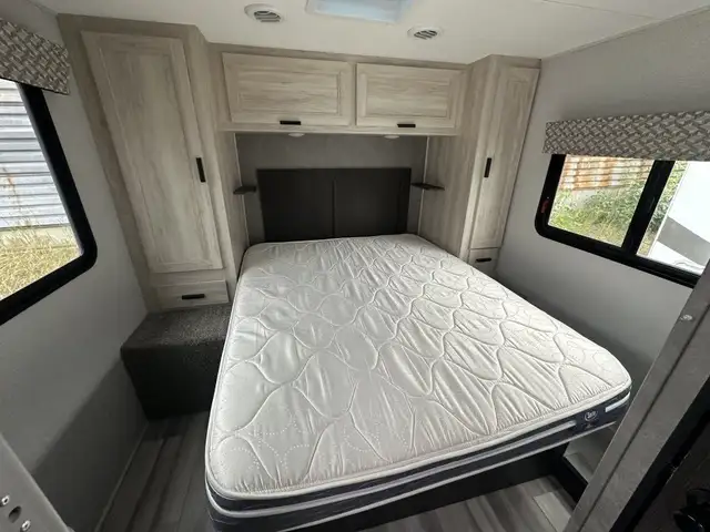 2023 Forest River Forester 2851 LE in RVs & Motorhomes in Nelson - Image 30