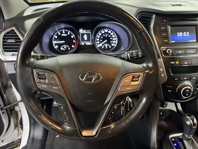 2017 Hyundai Santa Fe Sport AWD 4dr 2.4L Premium in Cars & Trucks in Longueuil / South Shore - Image 20