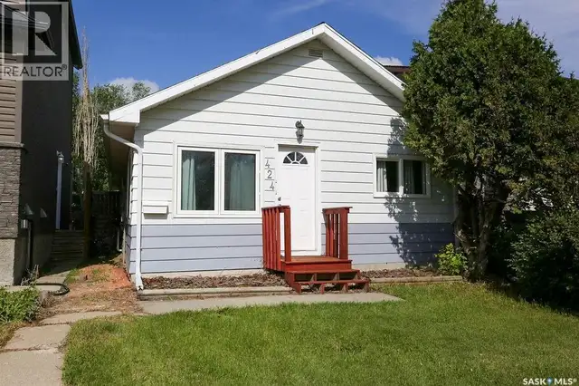 424 ARTHUR STREET Regina, Saskatchewan in Houses for Sale in Regina - Image 4
