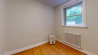Akelius three bedroom apartment for rent. Located near Stewart in the Sandy Hill neighborhood, Ottaw... (image 6)