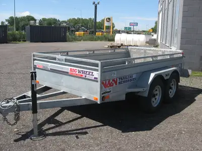Remorques TRG Remorque usagée 63X120 Galvanisé a chaud 2 essieux 3500 lbs chacune Avec Frein électri...