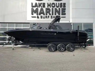 Welcome to Wizard Lake Marine - Calmar! Boat: MASTERCRAFT X26 2023 Mastercraft X26