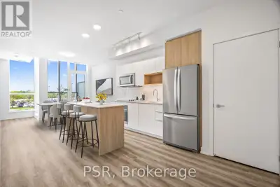 203 - 4235 CONFEDERATION PARKWAY Mississauga (City Centre), Onta