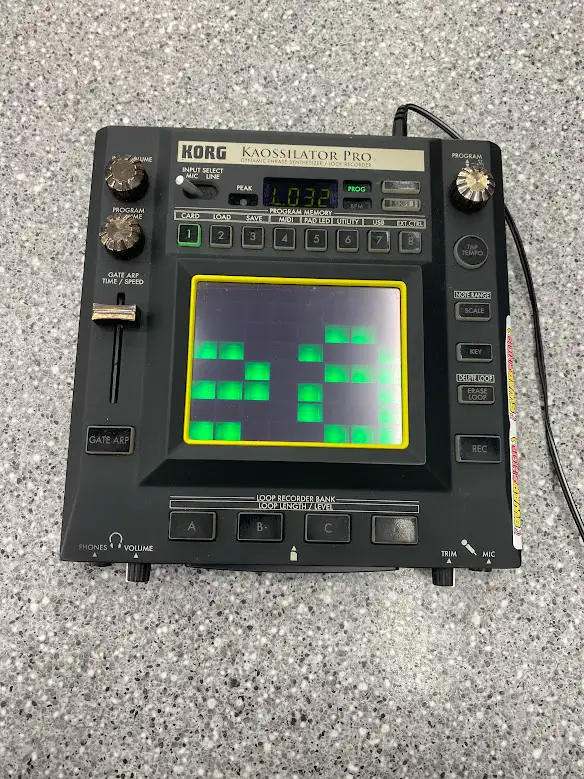 Korg Kaossilator Pro Dynamic Phrase Synthesizer in Performance & DJ Equipment in City of Toronto - Image 4