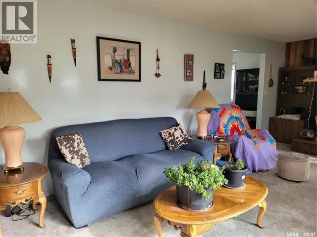 529 6th AVENUE E Assiniboia, Saskatchewan in Houses for Sale in Moose Jaw - Image 17