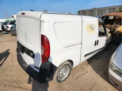 2015 RAM PROMASTER CITY PART OUT COMPLETE CAR AVAILABLE FOR PARTS ENGINE FIRE MESSAGE WITH WHAT YOU...