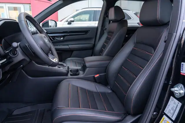 2026 Honda CR-V Hybrid Touring in Cars & Trucks in Edmonton - Image 20