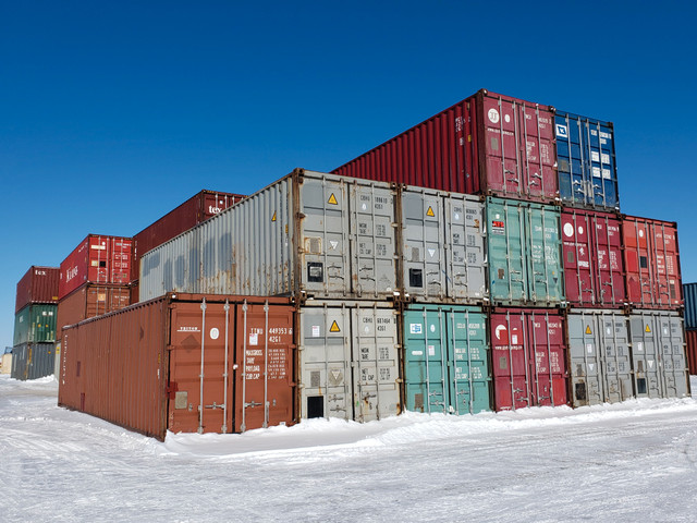 Shipping Containers for Rent- Onsite- Off -Site in Storage Containers in Winnipeg