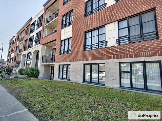 $415,000 - Condominium in Villeray / St-Michel / Parc-Extension — photo 1