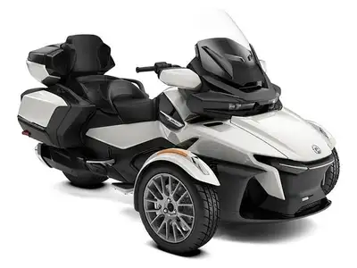 2026 Can-Am SPYDER RT LTD Un trike routier haut de gamme conçu pour les longues balades avec confort...