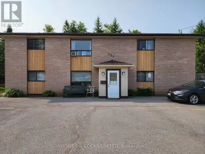 8 - 125 MARY STREET W Kawartha Lakes (Lindsay), Ontario