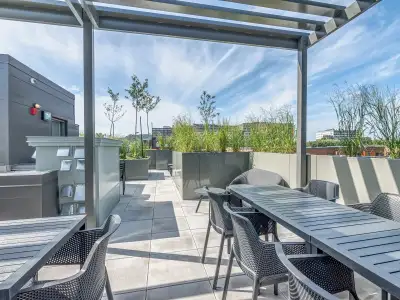 5.5-2 ETAGES-Condo LOFT à louer-Plateau Mont-Royal 468sg, View more