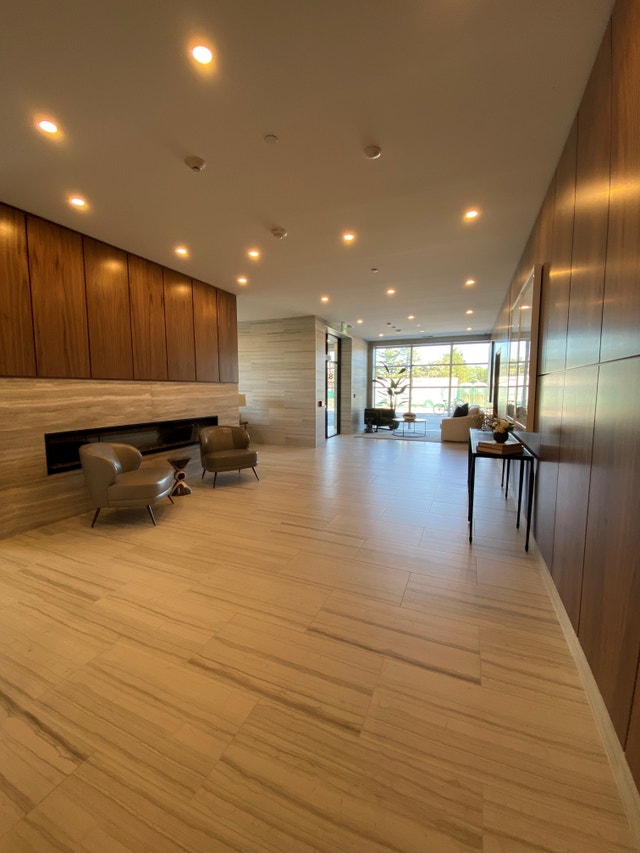 2 Bed + Den Available August 1st South End of Guelph Long Term