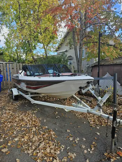 The boat was completely rebuilt in 2023. The trailer wiring was also rebuilt in 2023. The engine is...