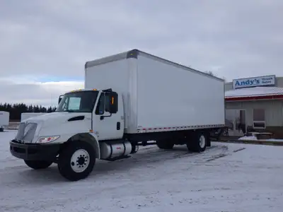 Welcome to Andy's Truck Sales. 2019 INTERNATIONAL 4300 WITH 26 FT MORGAN DRYVAN STK #6272 150,182 KM...