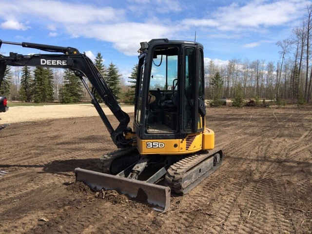 Excavator / Bobcat  Services  in Lawn, Tree Maintenance & Eavestrough in Grande Prairie - Image 4