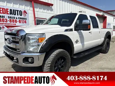 LARIAT | 6.7L DIESEL | CREW CAB | 4X4 This 2015 Ford F-350 Super Duty LARIAT combines serious towing...