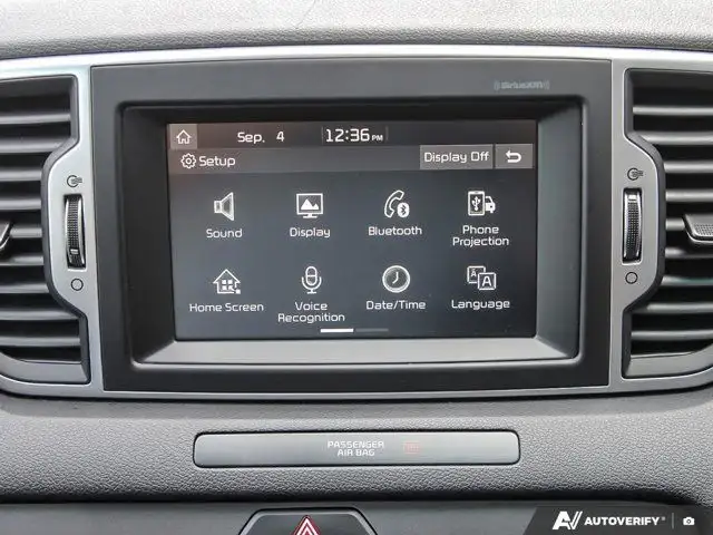 2020 Kia Sportage EX AWD | Apple CarPlay | Blind Spot in Cars & Trucks in London - Image 25