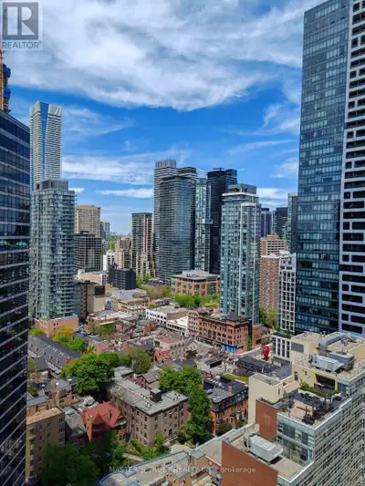 2717 - 955 BAY STREET Toronto (Bay Street Corridor), Ontario