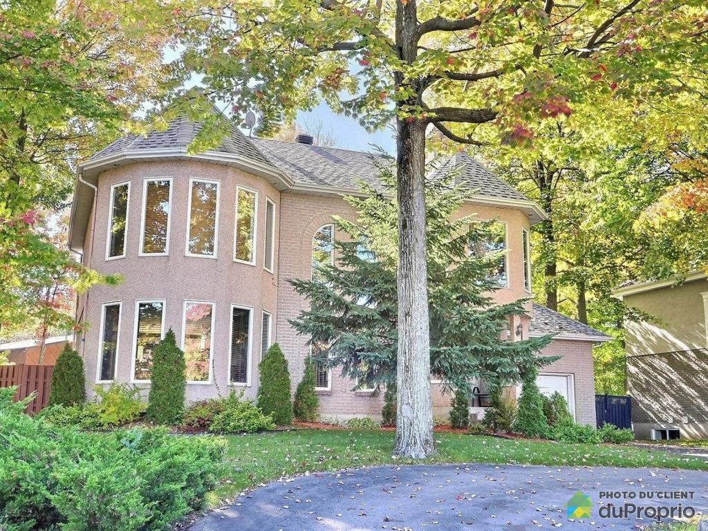 $984,000 - 2 Storey for sale in Lorraine — photo 1