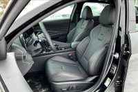 Bose Premium Audio W/8 Spkrs,leather Sport Seats,18 Inch Alloy Wheels,strg Whl Mounted Paddle Shiftr... (image 8)