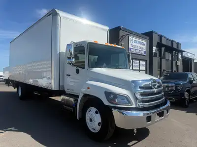 2019 Hino 338 296,727 Kms 26 Feet Box Tailgate Automatic Transmission Hydraulic Brakes G License Air...