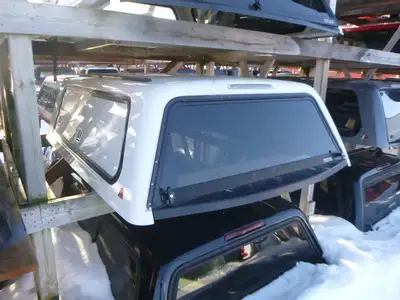 This unit is ready for installation! 2017 2022 Ford Superduty F250/350/450 69 UG White Platinum Pear...