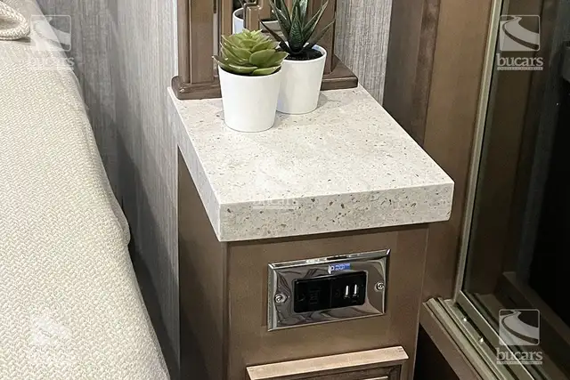 2023 NEWMAR SUPERSTAR 4061 in RVs & Motorhomes in Calgary - Image 38