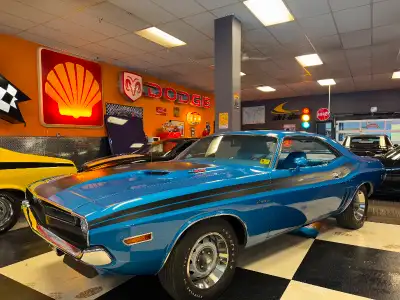 1971 Dodge Challenger RT 440 SIX PACK vrai V CODE VRAI RT transmission manuelle 4 vitesses pistol gr...