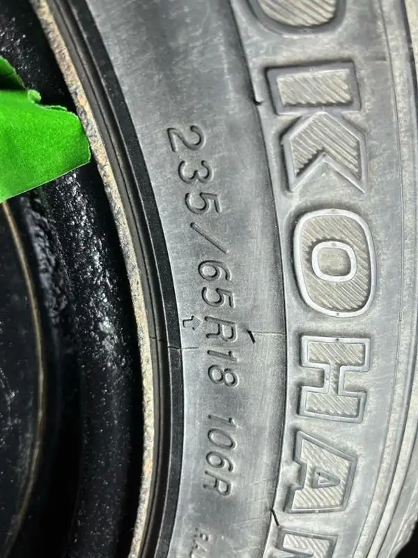 Jeep Cherokee 235-65-18 KIT D'HIVER POUR CHEROKEE, 9/32 USURE 20 in Cars & Trucks in St-Georges-de-Beauce - Image 5